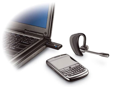 Беспроводная гарнитура Bluetooth с USB адаптером Voyager® PRO USB,  для мобильного телефона и компьютера (PL-WG200)